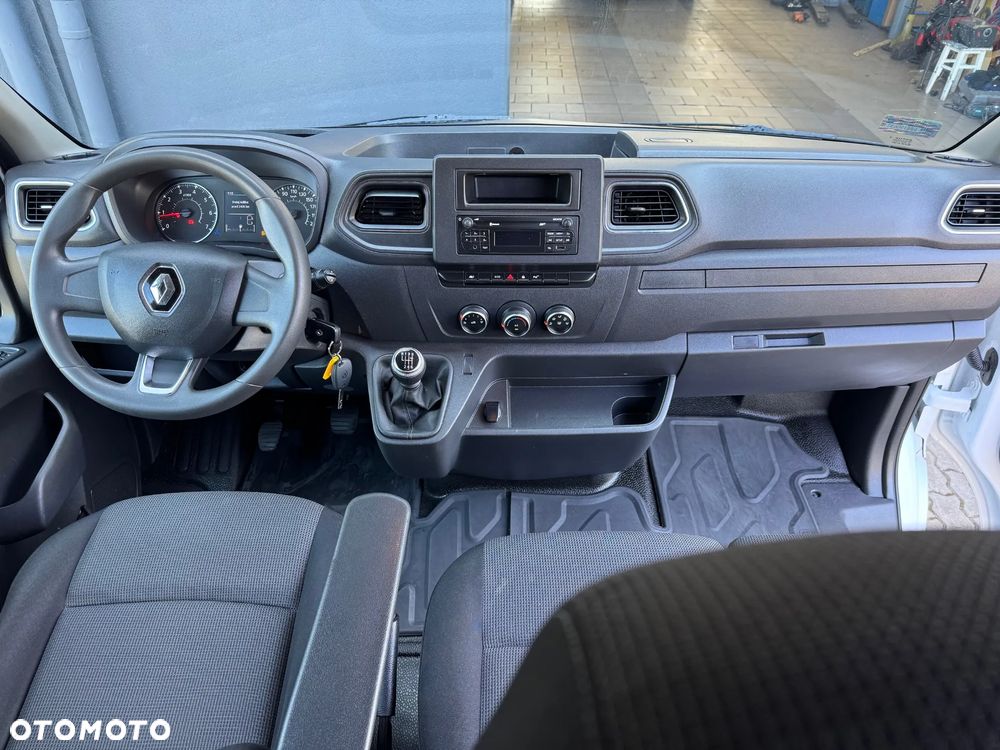 Renault Master - 9