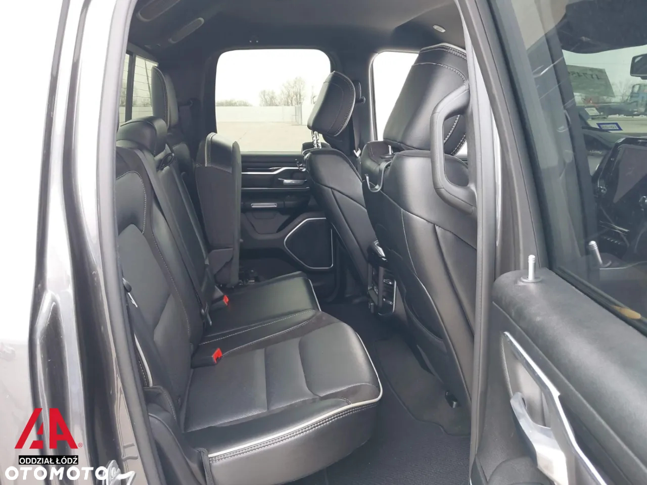 Dodge RAM 1500 5.7 4x4 - 11