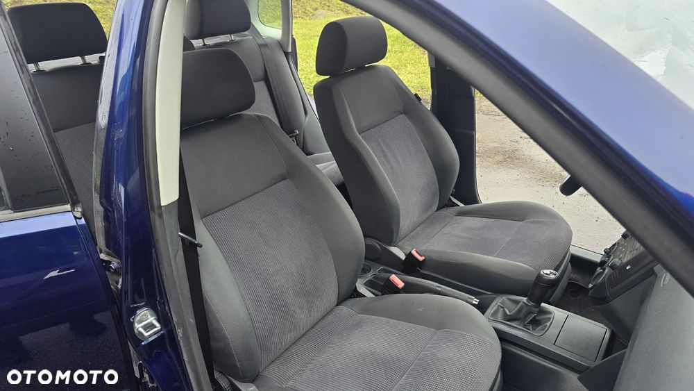 Volkswagen Polo 1.4 Goal - 33