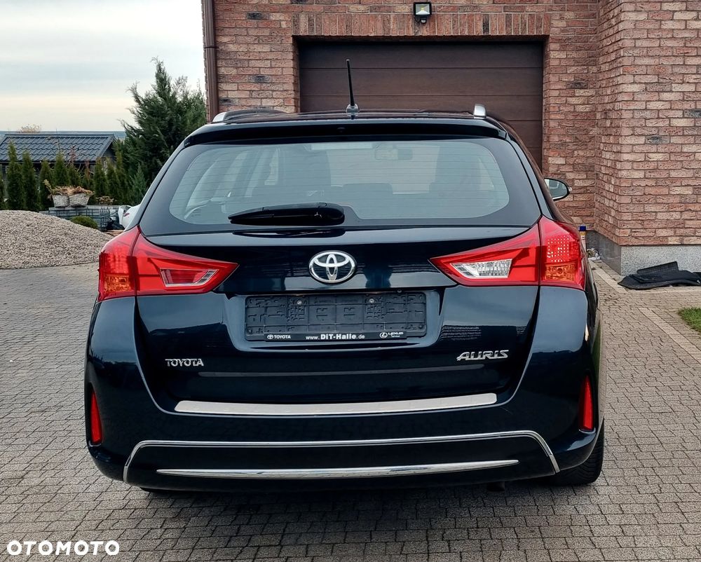 Toyota Auris 1.6 Valvematic Comfort - 6