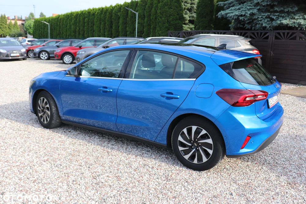 Ford Focus 1.5 EcoBlue Start-Stopp-System TITANIUM STYLE - 23
