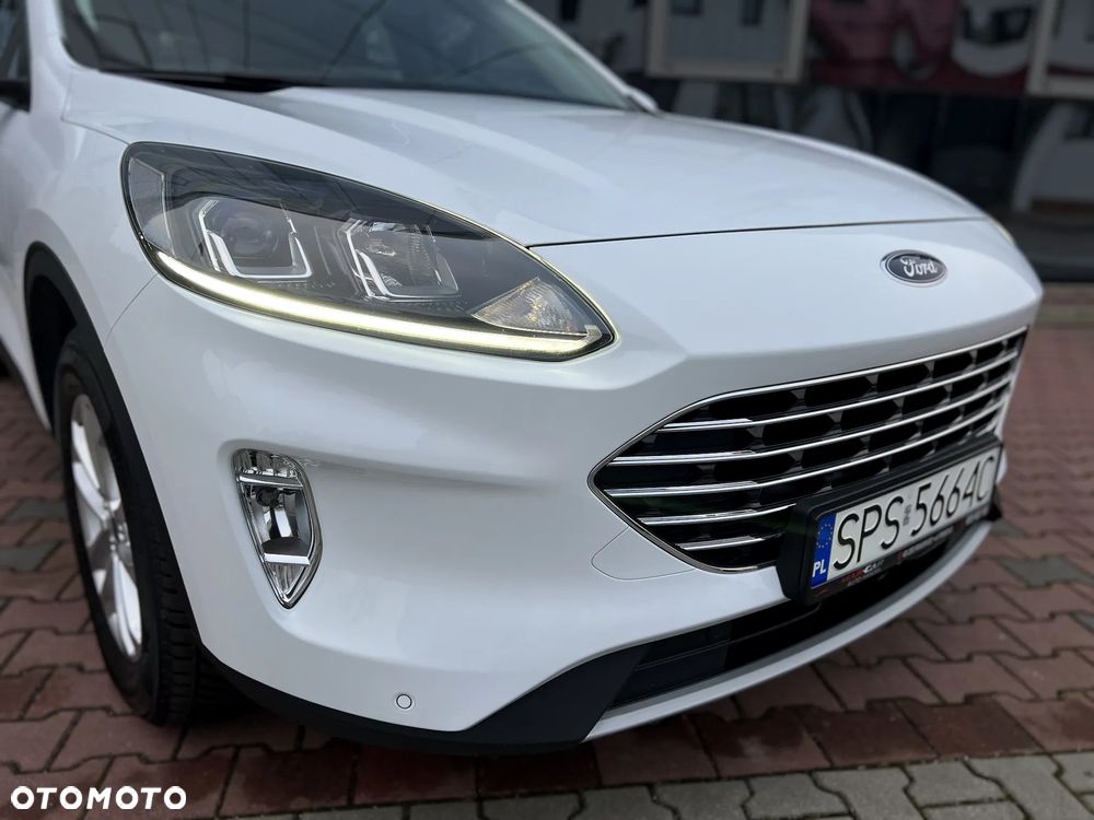 Ford Kuga 1.5 EcoBoost FWD Titanium - 24