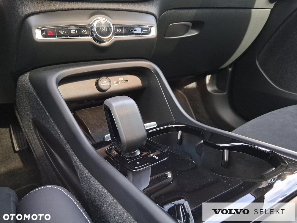 Volvo C40 - 16