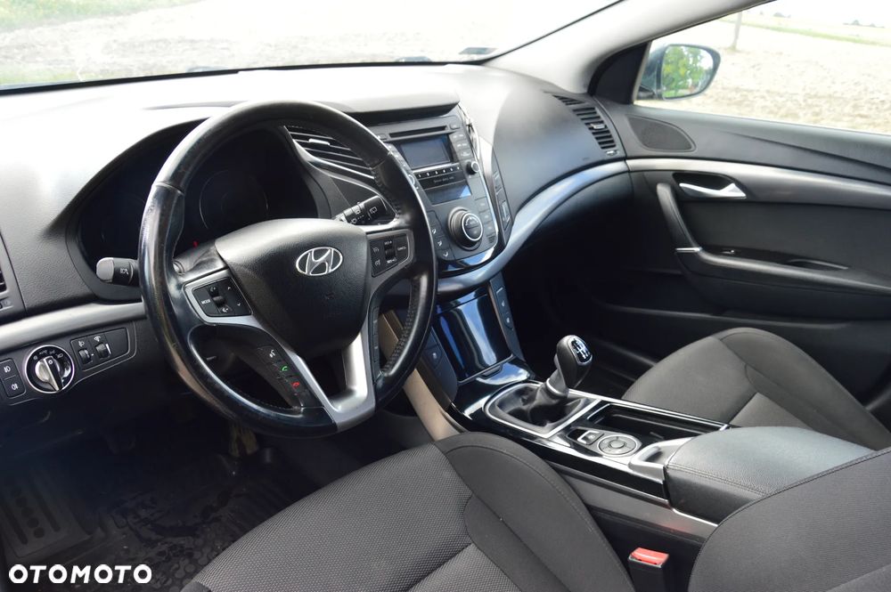 Hyundai i40 - 18
