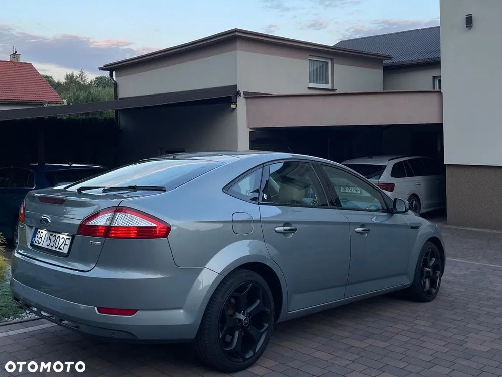 Ford Mondeo 1.8 TDCi Ghia - 15