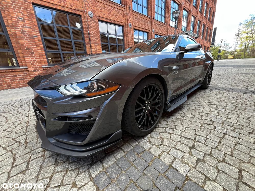Ford Mustang - 2