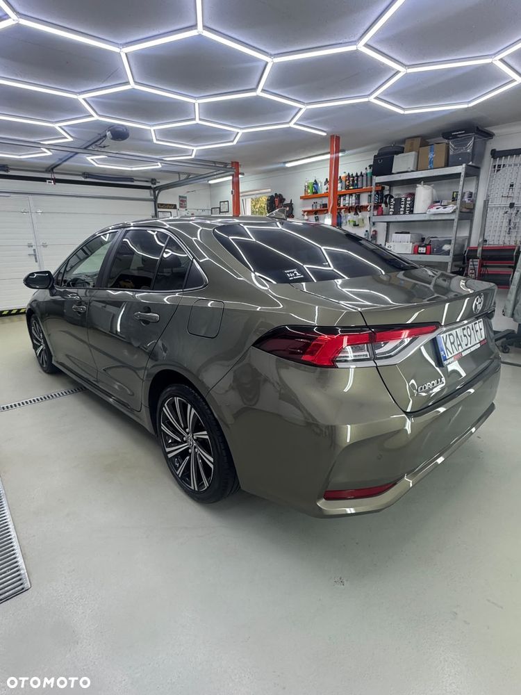 Toyota Corolla - 3