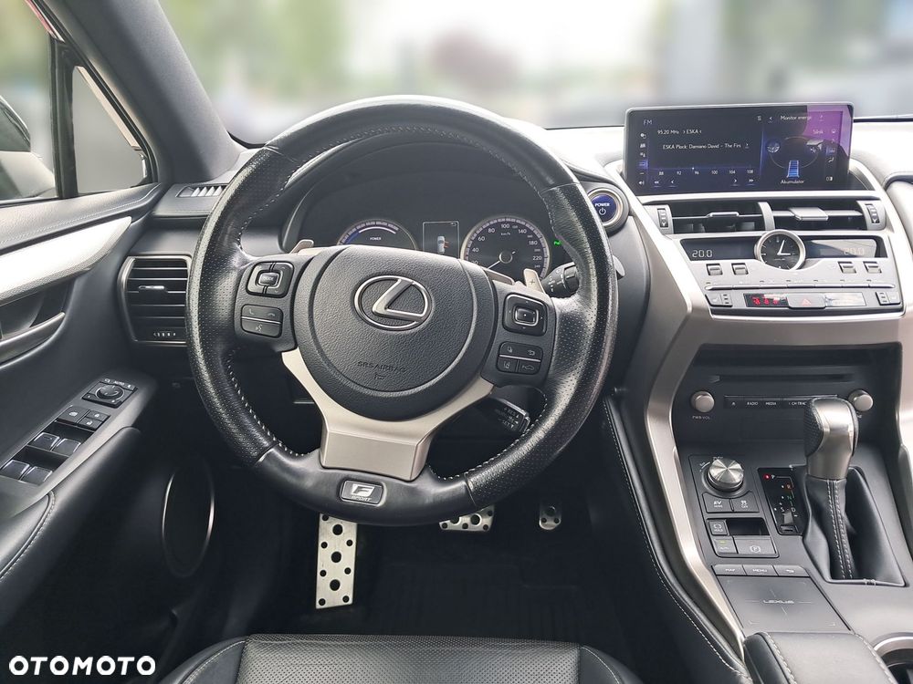 Lexus NX 300h F Sport Edition AWD - 12