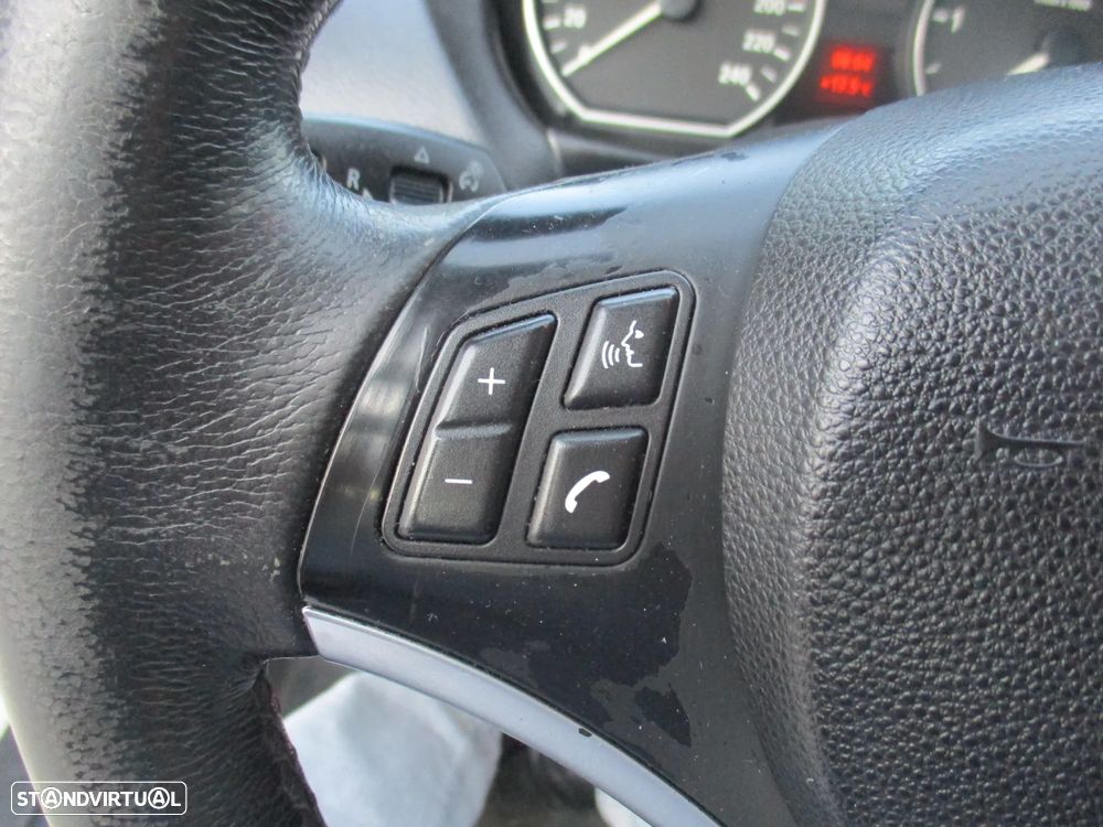BMW 118 d — fotografia 19