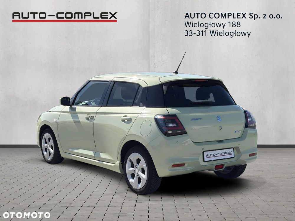Suzuki Swift 1.2 Dualjet SHVS Premium Plus CVT - 4