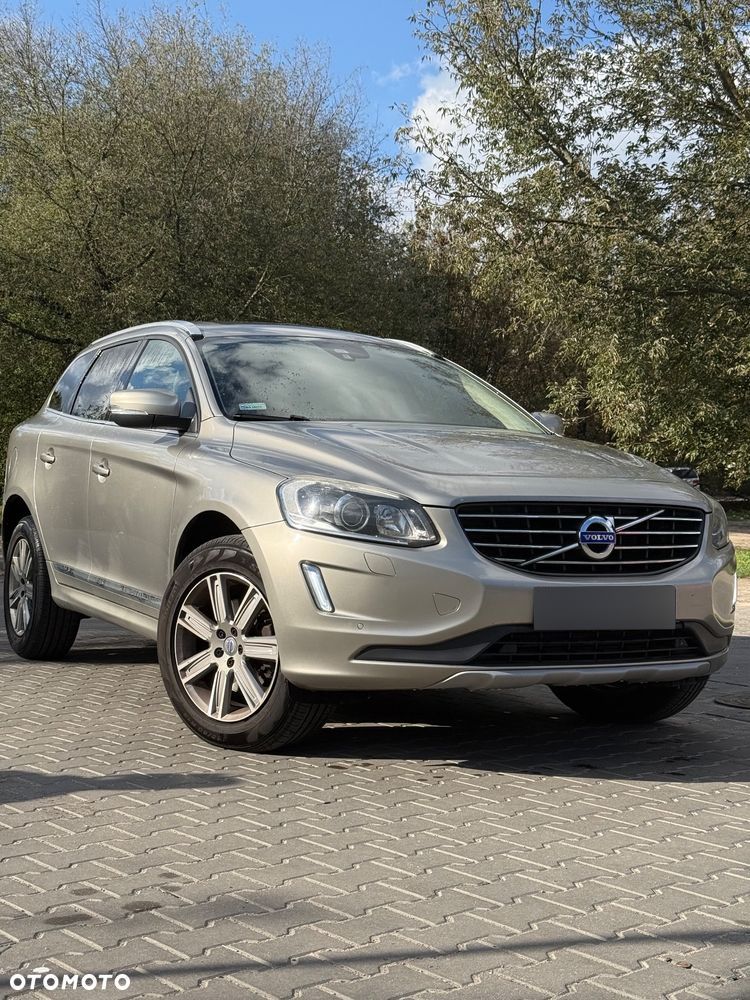Volvo XC 60 D5 AWD Summum - 1