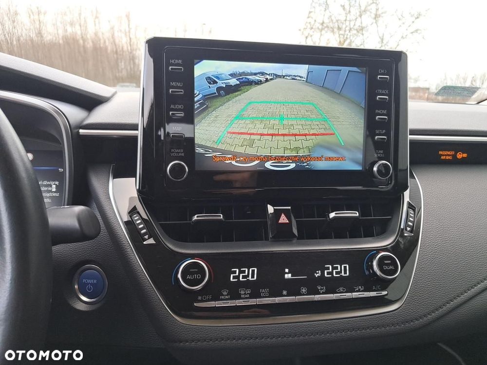 Toyota Corolla 1.8 Hybrid Comfort - 12