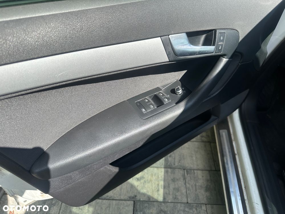 Audi A3 Sportback 2.0 TDI DPF Quattro Ambition - 15