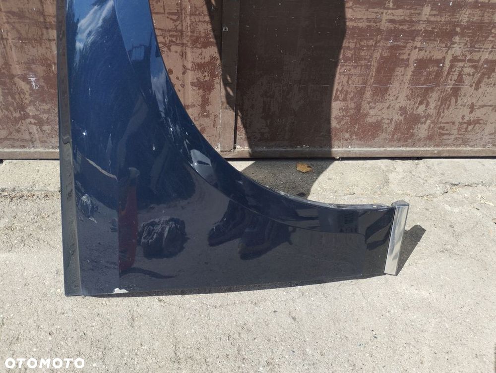 Błotnik prawy przód Audi A8 D5 4N 4N0 - 4