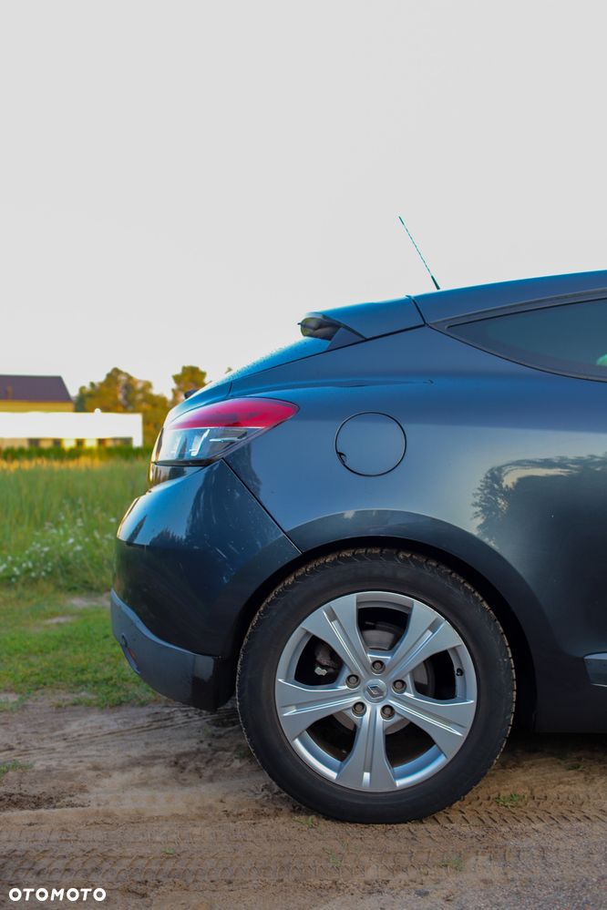 Renault Megane 1.9 dCi Dynamique Euro5 - 9