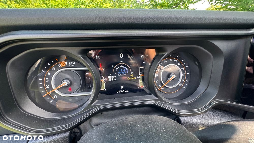 Jeep Wrangler Unlimited GME 2.0 Turbo Sahara - 28