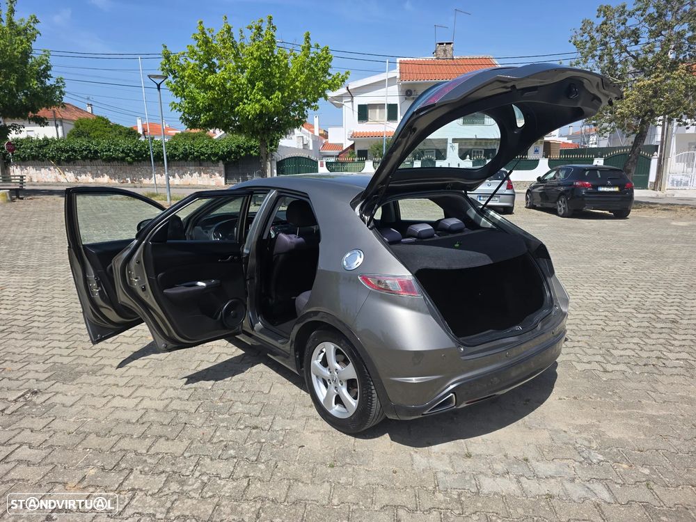 Honda Civic 1.4 i-VTEC Sport Edition - 30