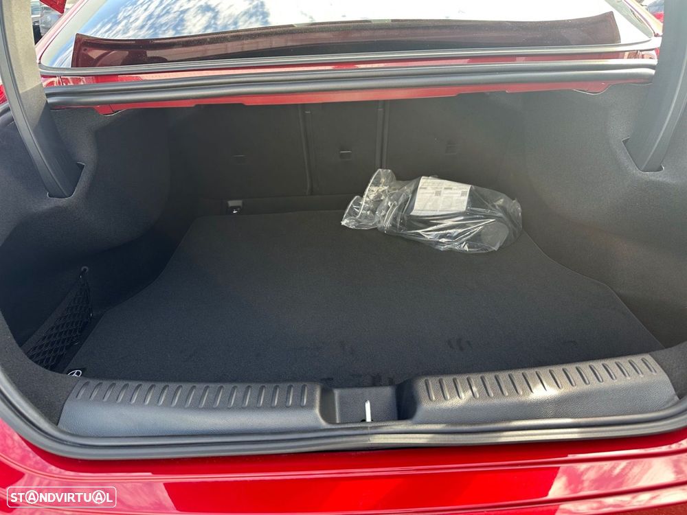 Mercedes-Benz CLA 250+ - 13