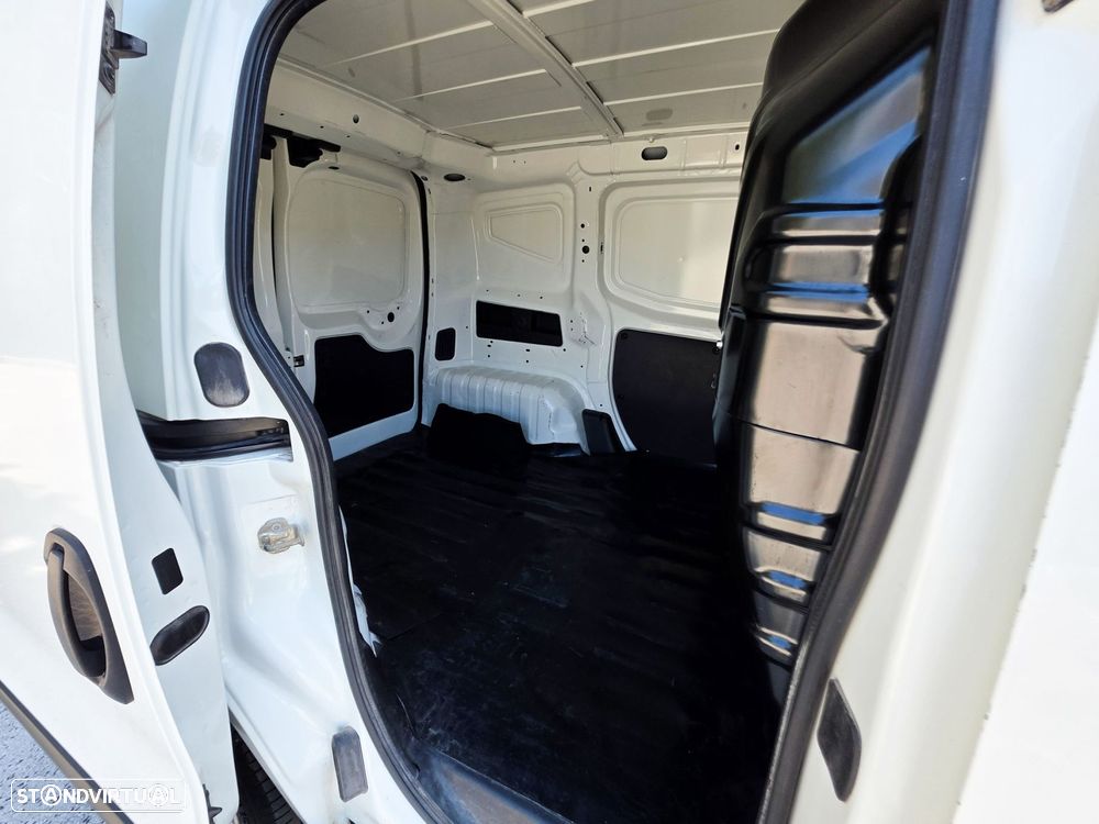 Fiat Fiorino 1.3 M-jet SX - 33