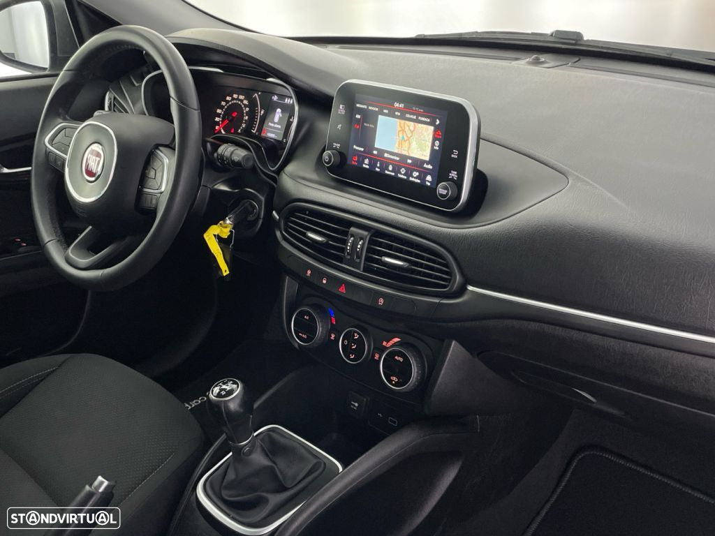 Fiat Tipo 1.3 M-Jet Lounge - 24