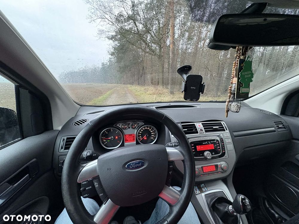 Ford Kuga 2.0 TDCi Titanium - 7