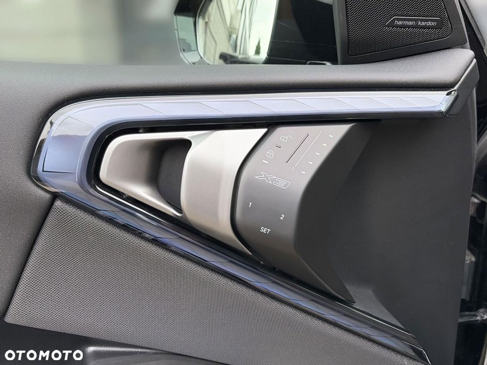 BMW X3 - 16