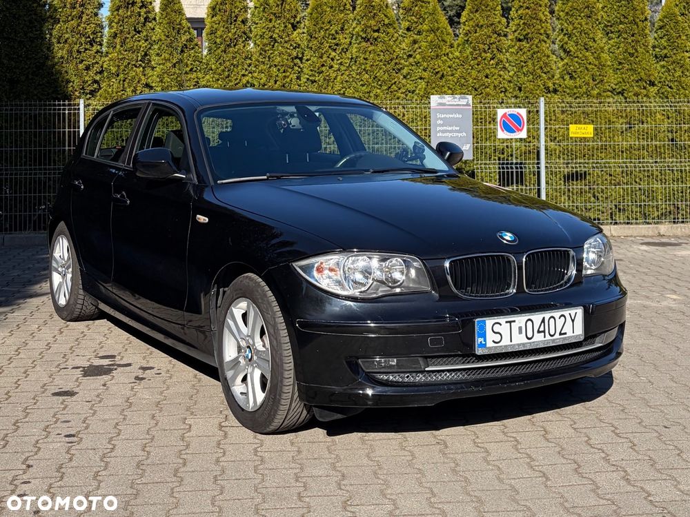 BMW Seria 1 118d DPF - 4