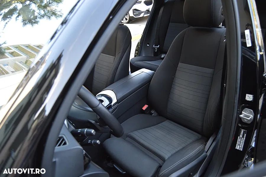 Mercedes-Benz GLC 220 d 4MATIC 9G-TRONIC - 30