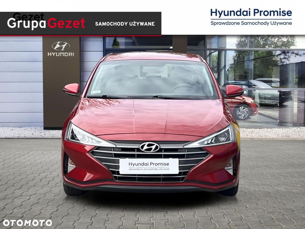 Hyundai Elantra - 8