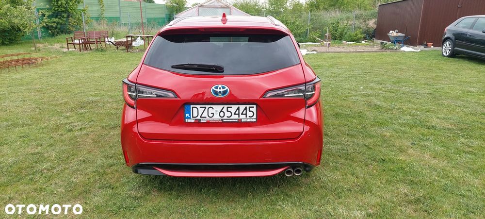 Toyota Corolla 2.0 Hybrid Executive - 13