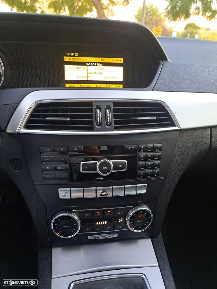 Mercedes-Benz C 220 Station CDI DPF (BlueEFFICIENCY) Avantgarde - 20