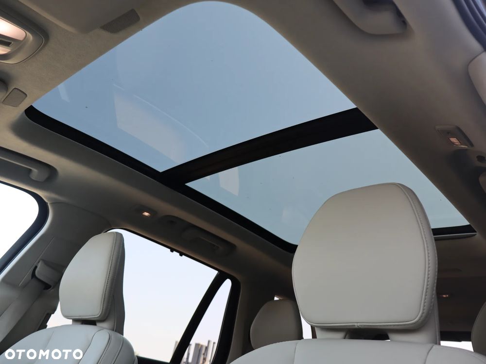Volvo XC 90 B5 B AWD Ultimate Bright 7os - 35