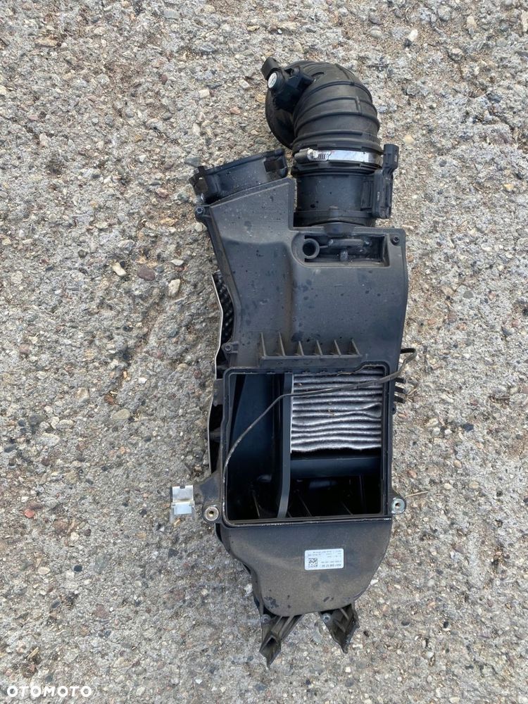 MERCEDES 205 hybryda kpl. obudowa filtra A 6510900700 - 1