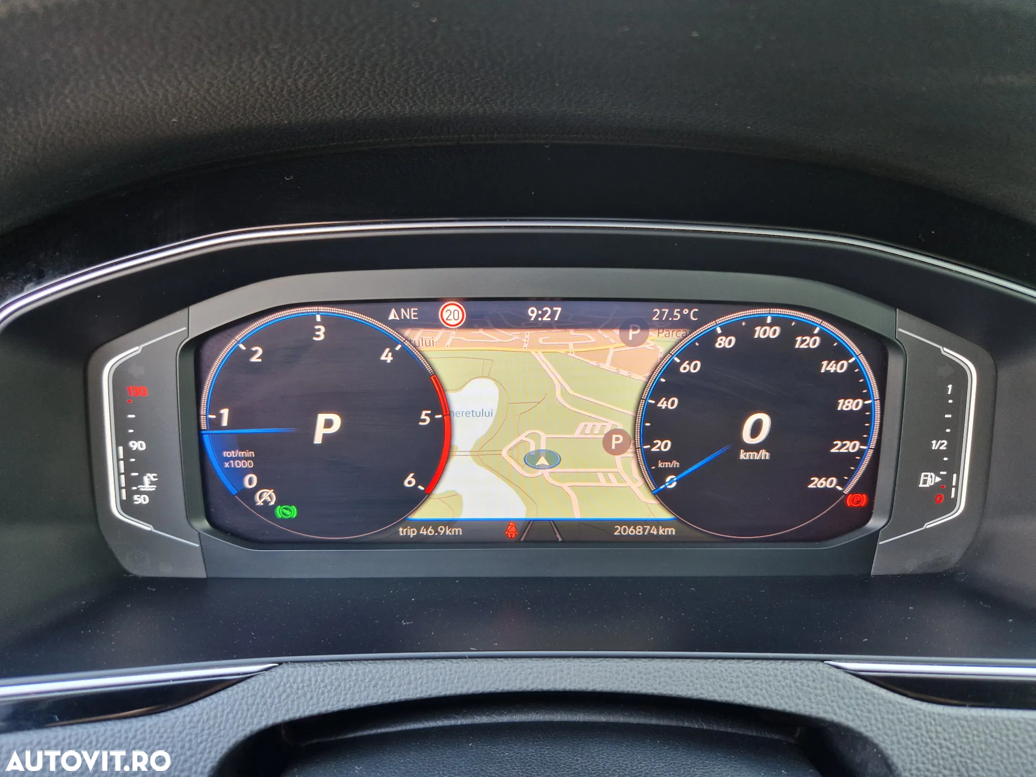 Volkswagen Passat 2.0 TDI SCR DSG Highline - 26
