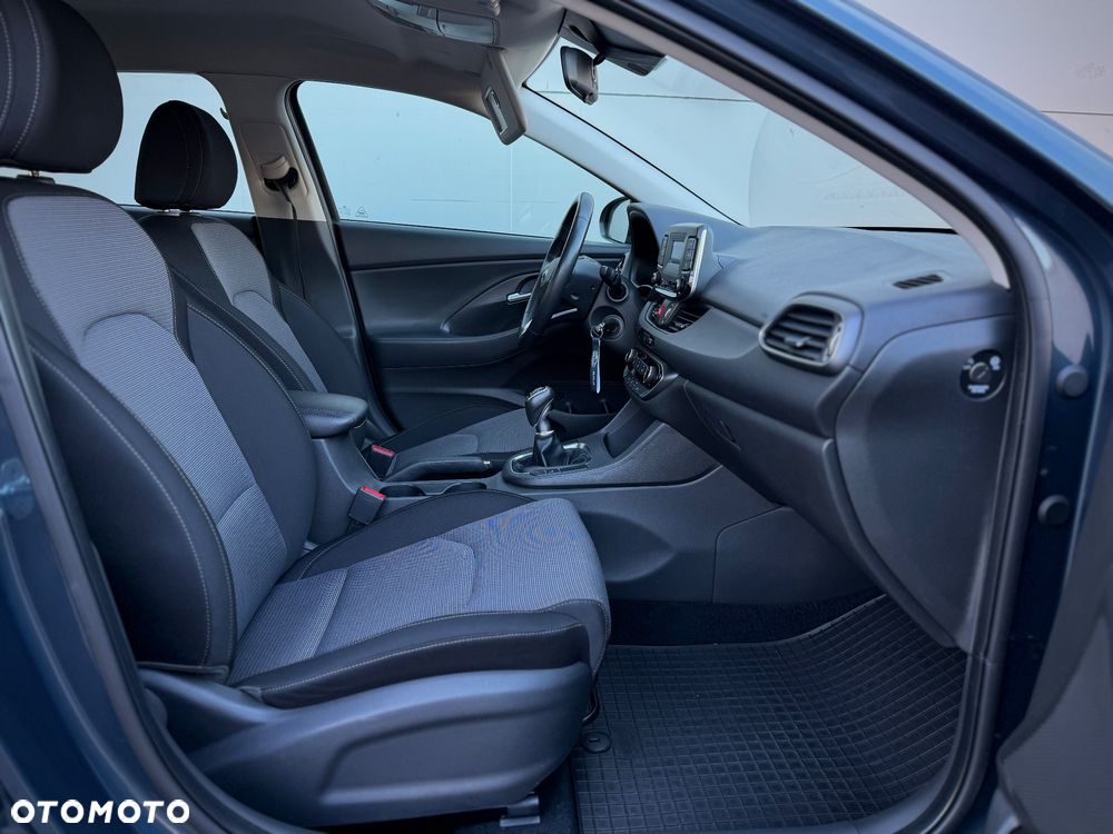 Hyundai i30 1.5 DPI Modern - 6