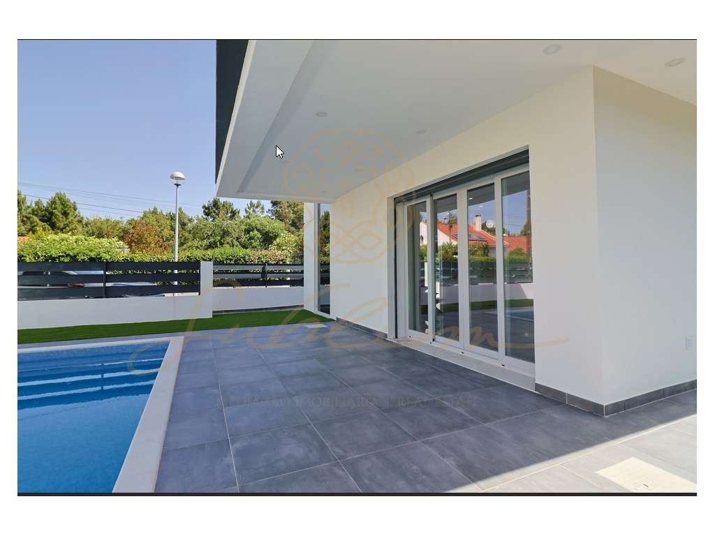Moradia Nova com 4 Assoalhadas, Garagem Box e Piscina! - Grande imagem: 3/46