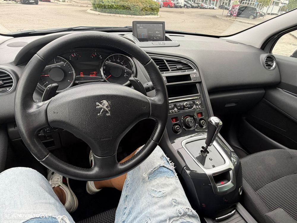 Peugeot 5008 - 35