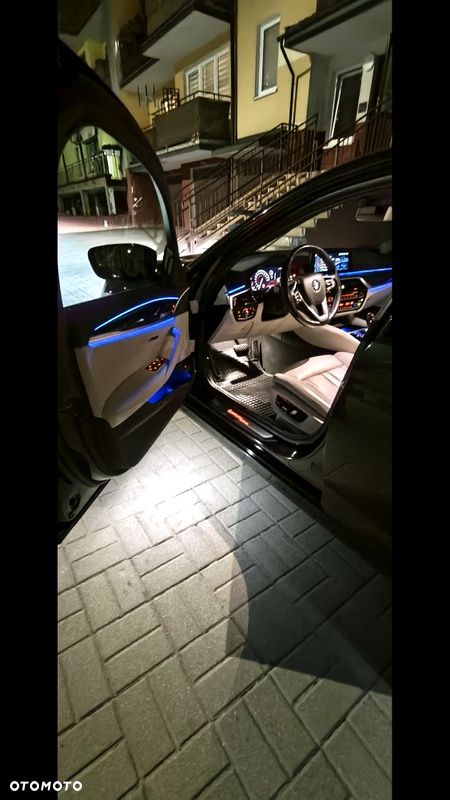 BMW Seria 5 520d xDrive Luxury Line - 15