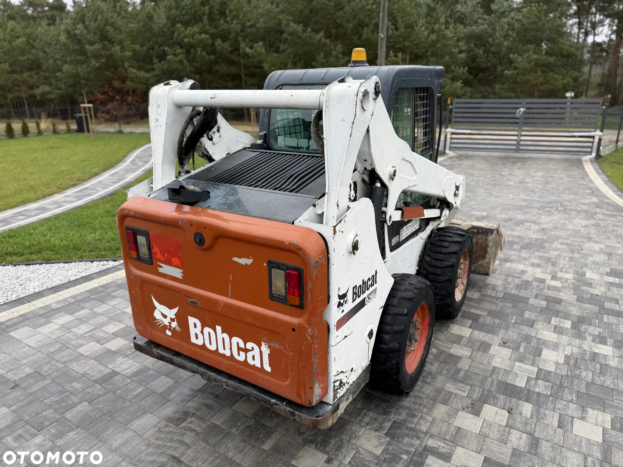 Bobcat S570 - 14