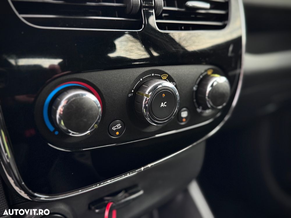 Renault Clio ENERGY TCe 90 Start & Stop 99g Eco-Drive - 28