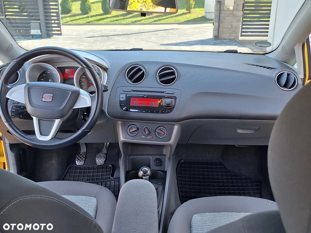 Seat Ibiza 1.6 16V Style - 12