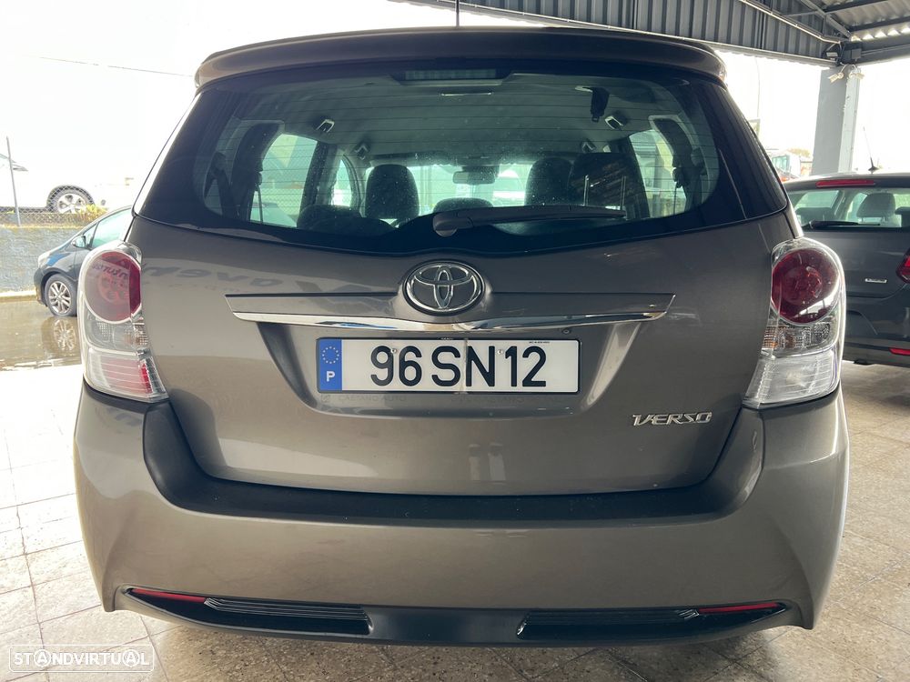 Toyota Verso 1.6 D-4D Exclusive+GPS - 16