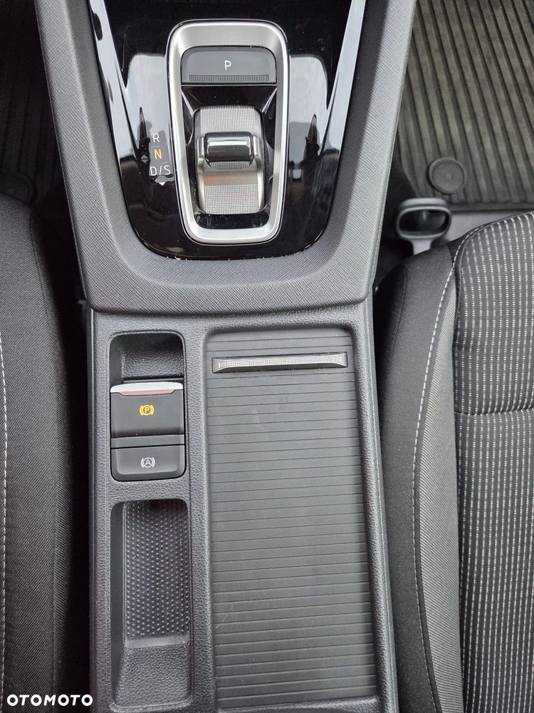 Skoda Octavia 1.5 TSI mHEV Selection DSG - 3
