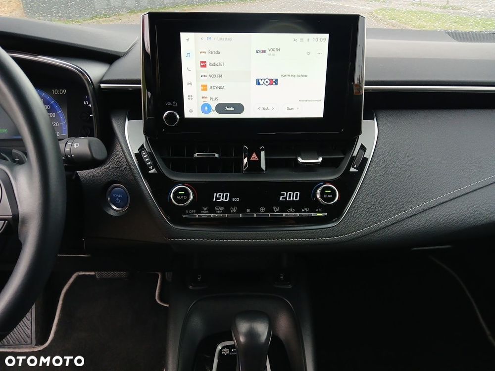 Toyota Corolla 2.0 Hybrid Comfort - 31