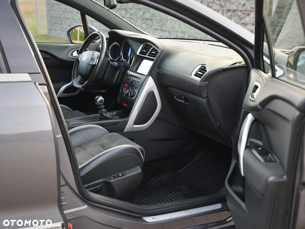 Citroën DS4 - 32