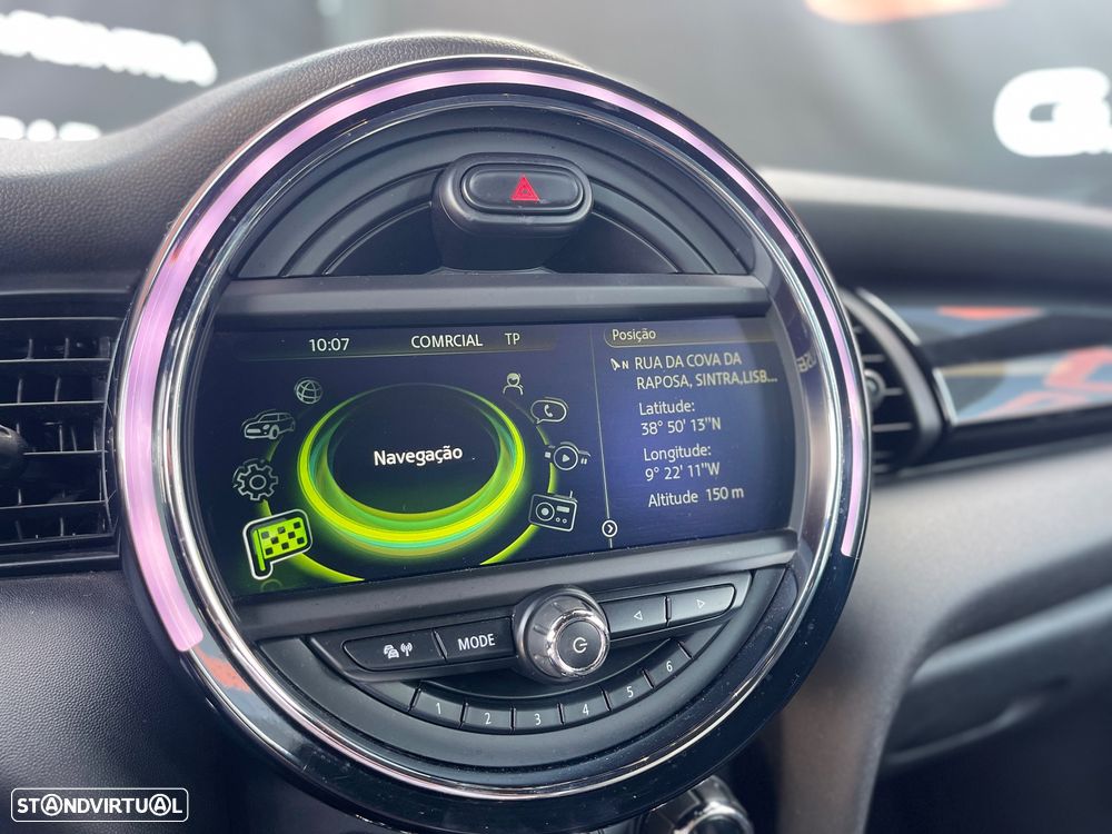 MINI 5 Portas Cooper D - 16