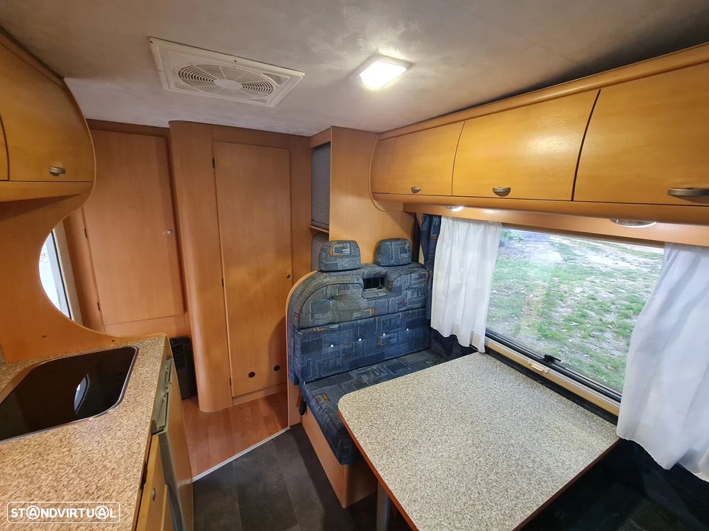 Joint Van Aventura - 19
