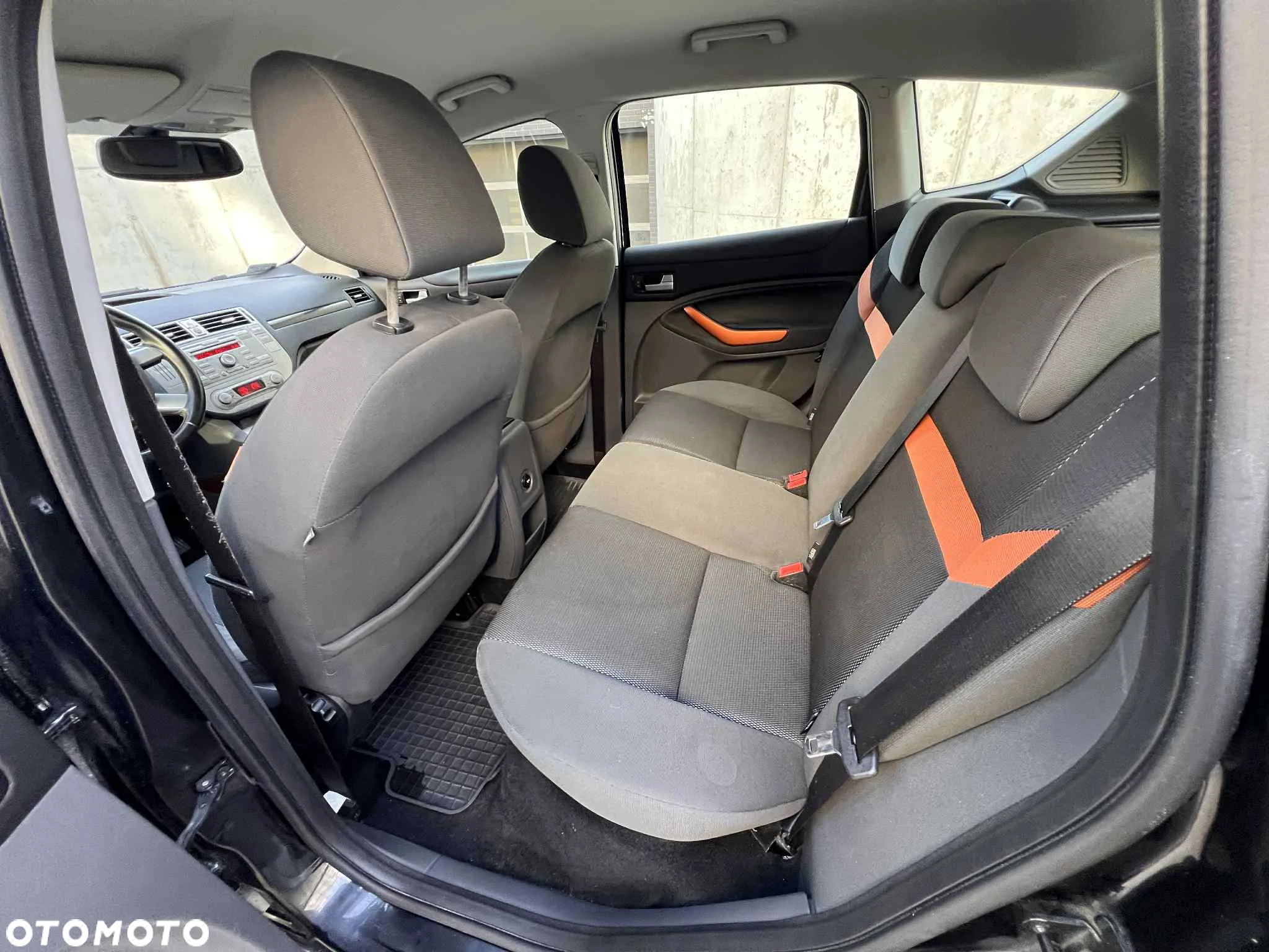 Ford Kuga 2.0 TDCi Titanium - 6