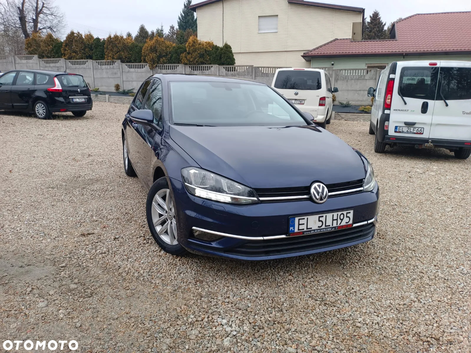 Volkswagen Golf - 9