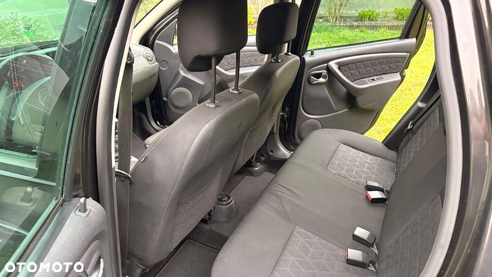 Dacia Duster 1.5 dCi Laureate 4x4 S&S EU6 - 12